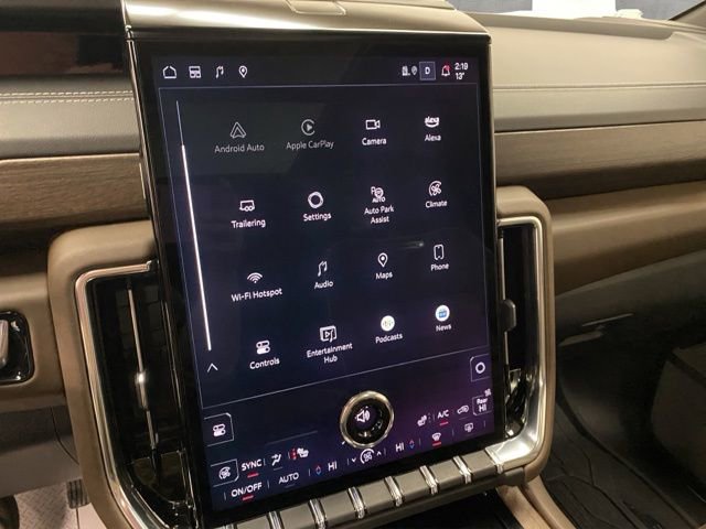 Used 2025 GMC Yukon Denali Ultimate w/ LPO, Floor Liner Package image 14