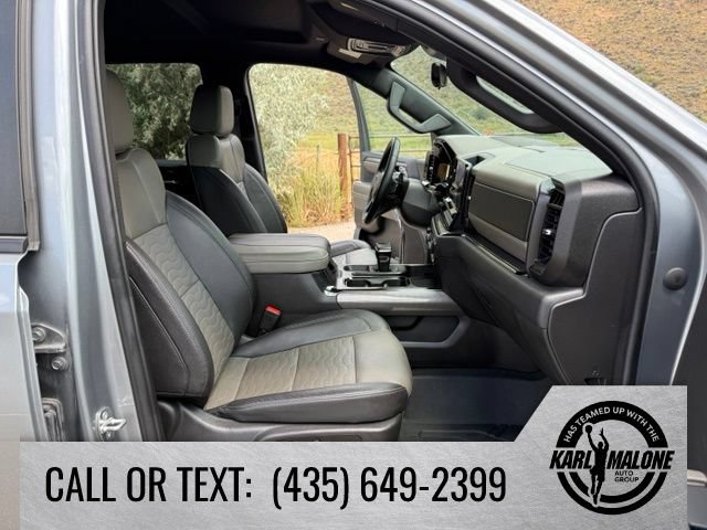 Used 2023 Chevrolet Silverado 1500 ZR2 w/ Technology Package AWD/4WD image 36