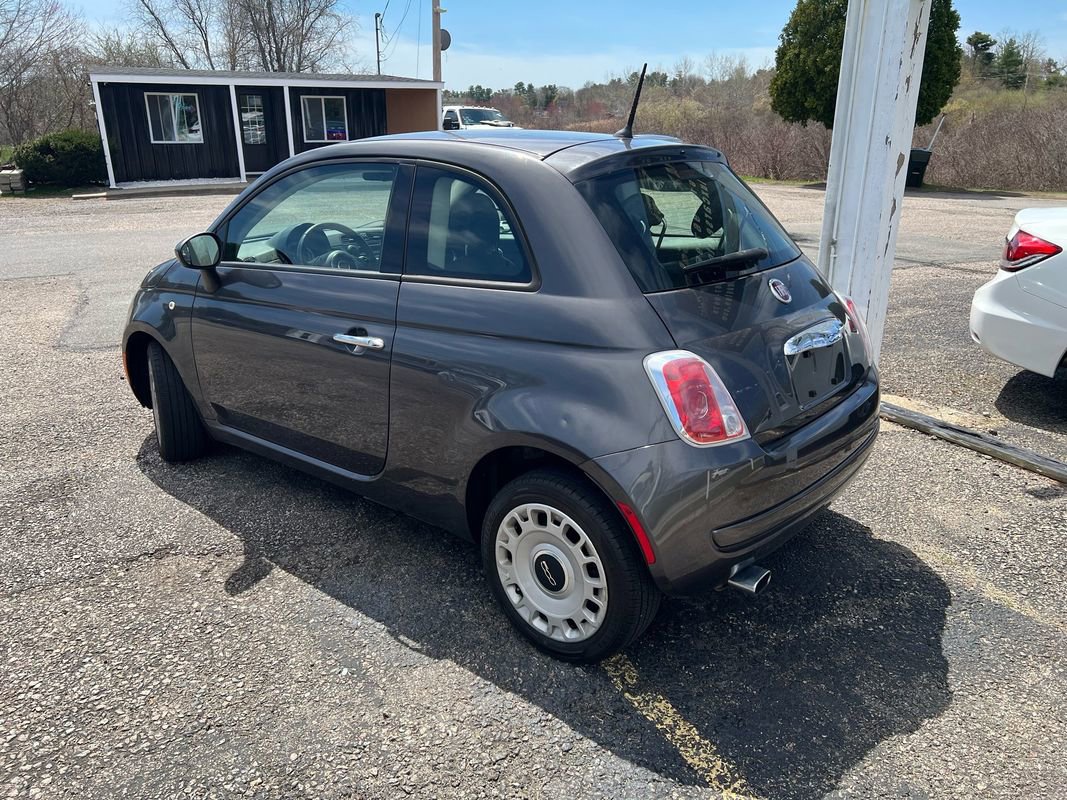 Used 2015 FIAT 500 Pop image 2