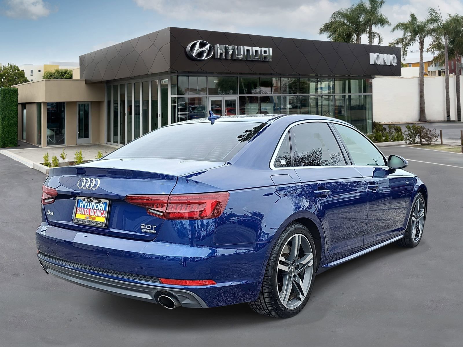 Used 2018 Audi A4 2.0T Premium Plus w/ Premium Plus Package AWD/4WD image 3