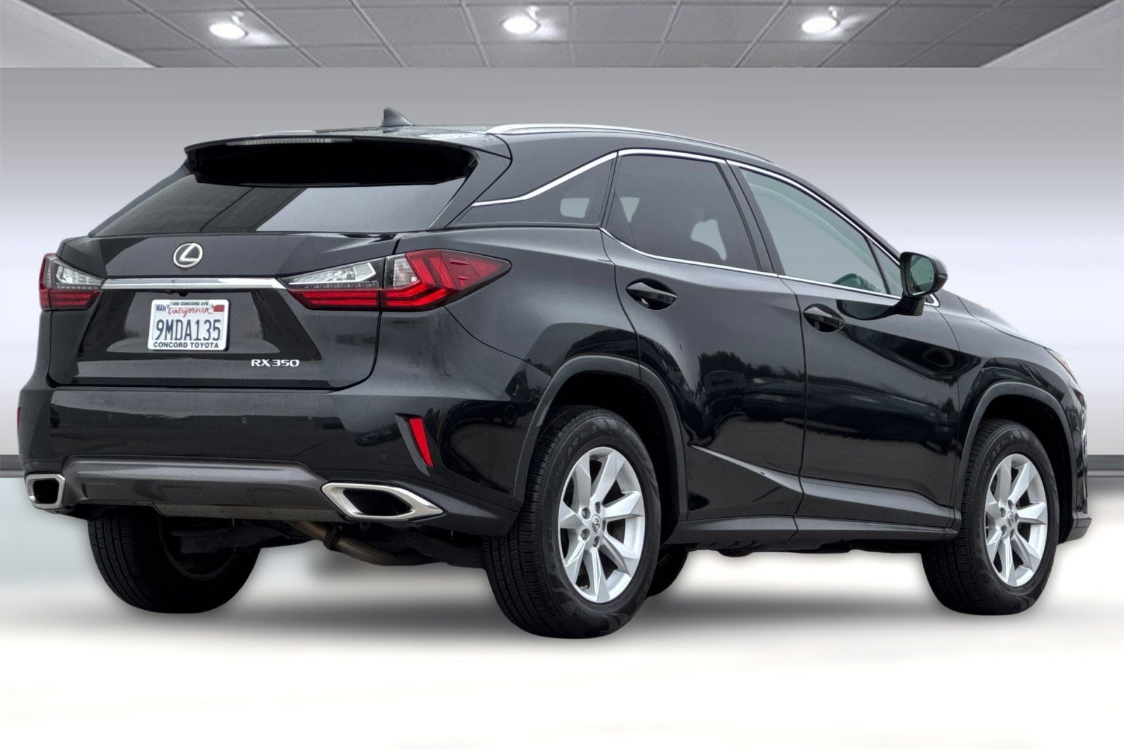 Used 2017 Lexus RX 350 FWD image 3