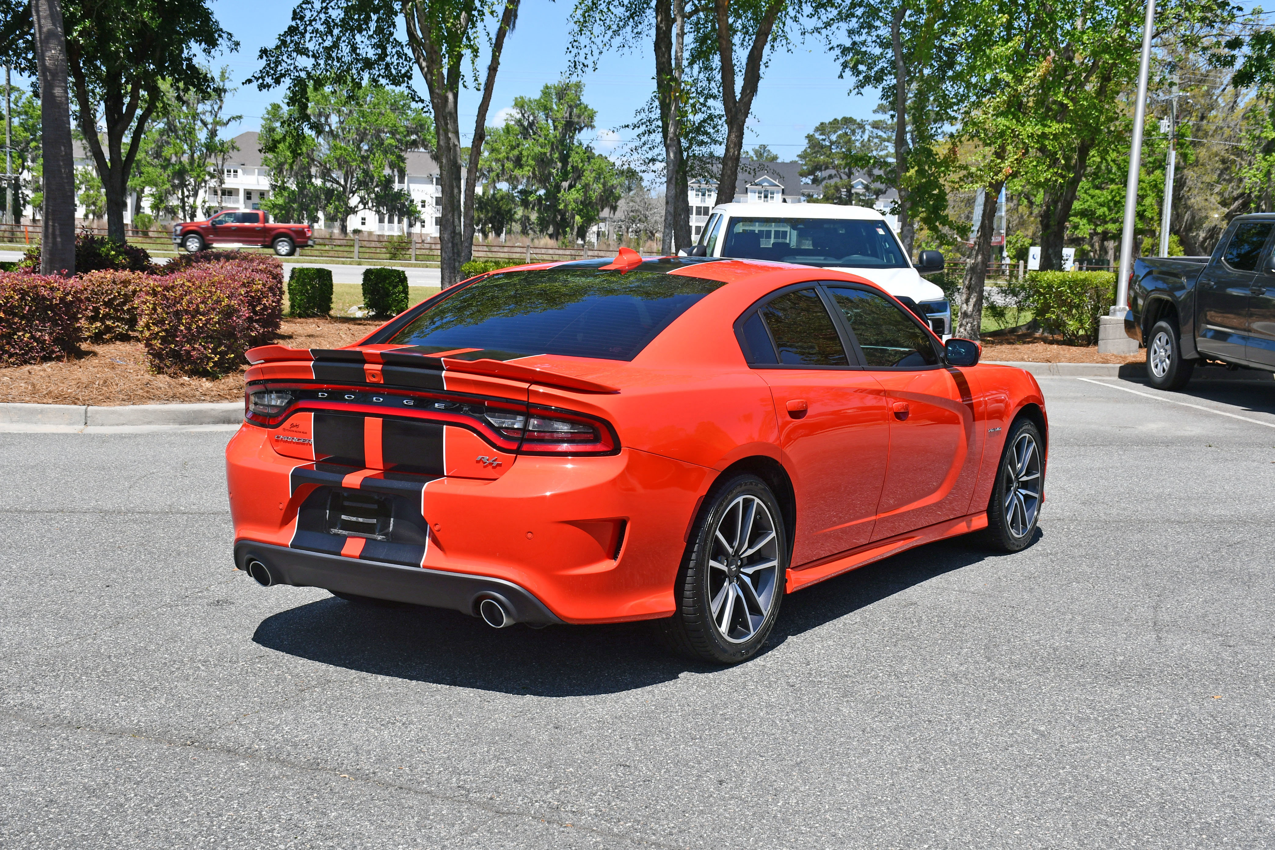 Used 2022 Dodge Charger R/T w/ Plus Group image 4
