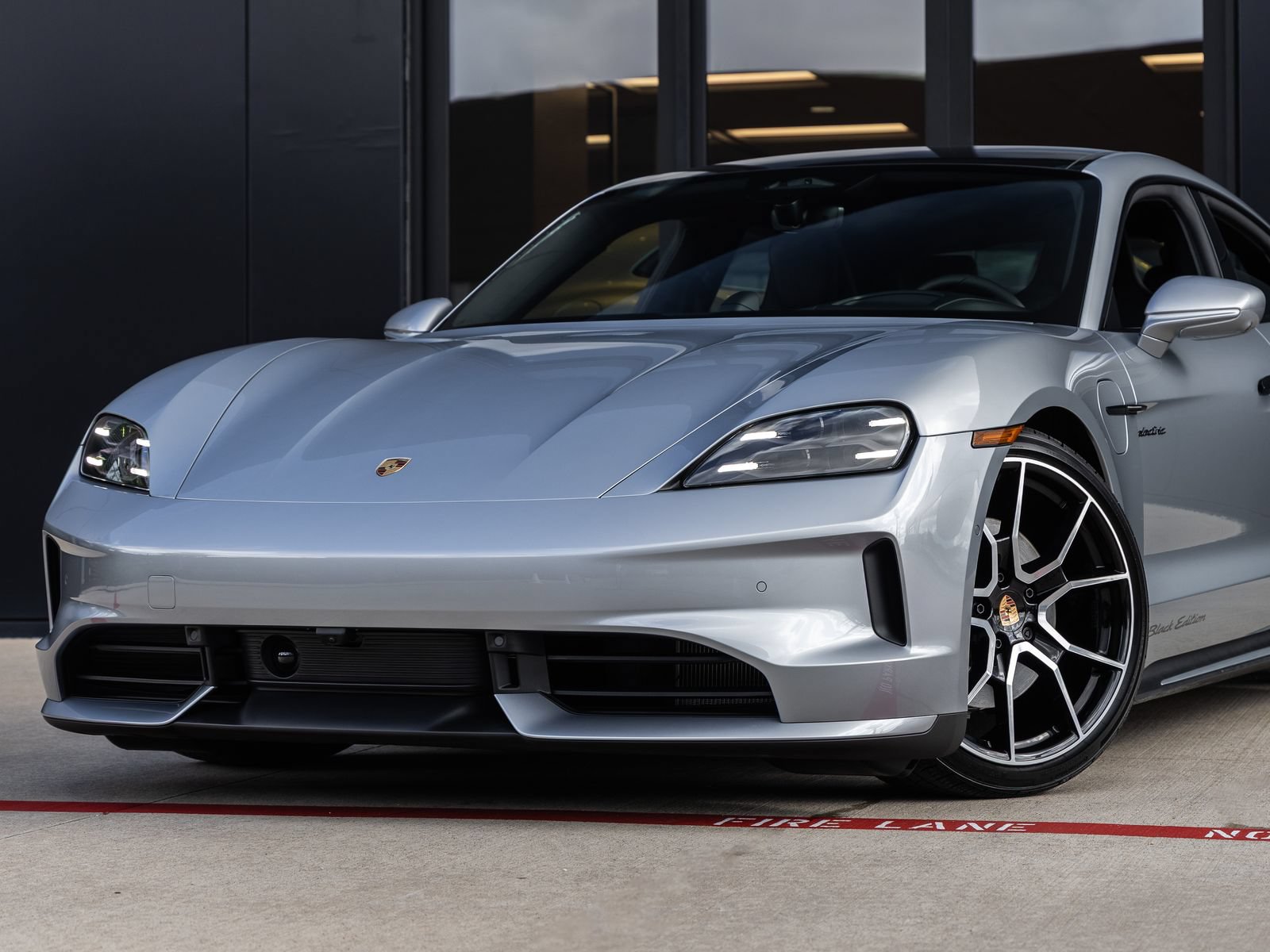 New 2026 Porsche Taycan AWD/4WD image 7