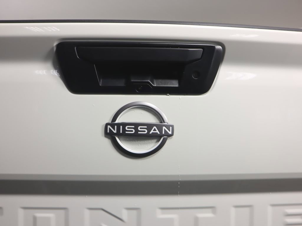 New 2026 Nissan Frontier S image 8