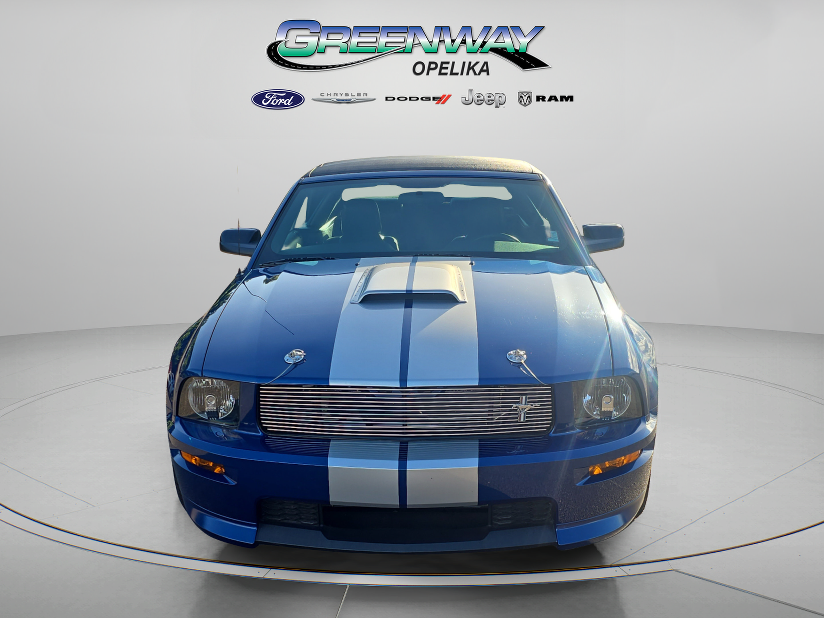 Used 2008 Ford Mustang GT Premium RWD image 2