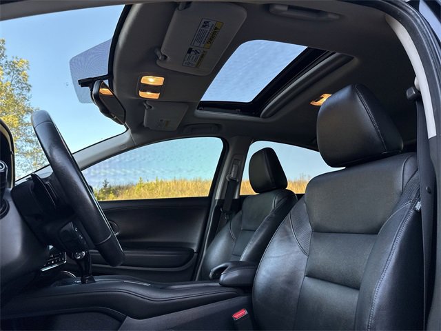 Used 2017 Honda HR-V EX-L image 16