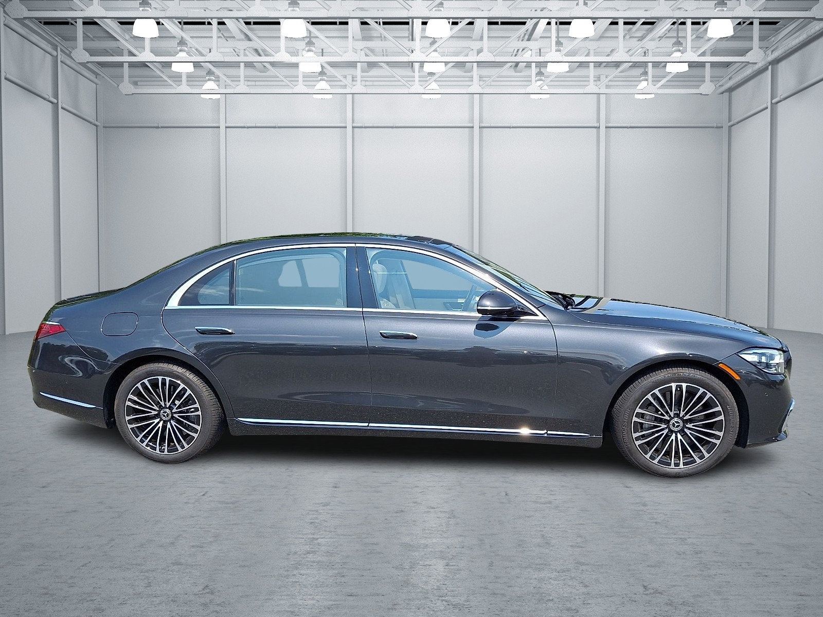 Certified 2023 Mercedes-Benz S 500 4MATIC image 6