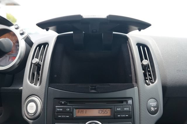 Used 2009 Nissan 370Z Coupe RWD image 33