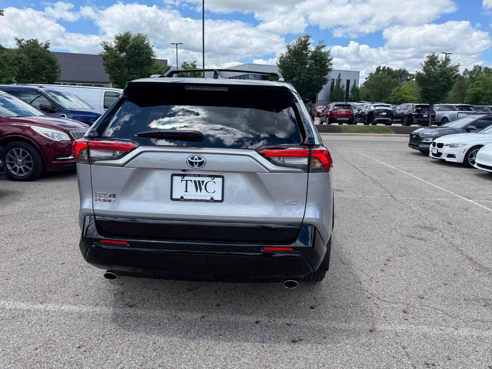 Used 2024 Toyota RAV4 XSE w/ Weather Package AWD/4WD image 6