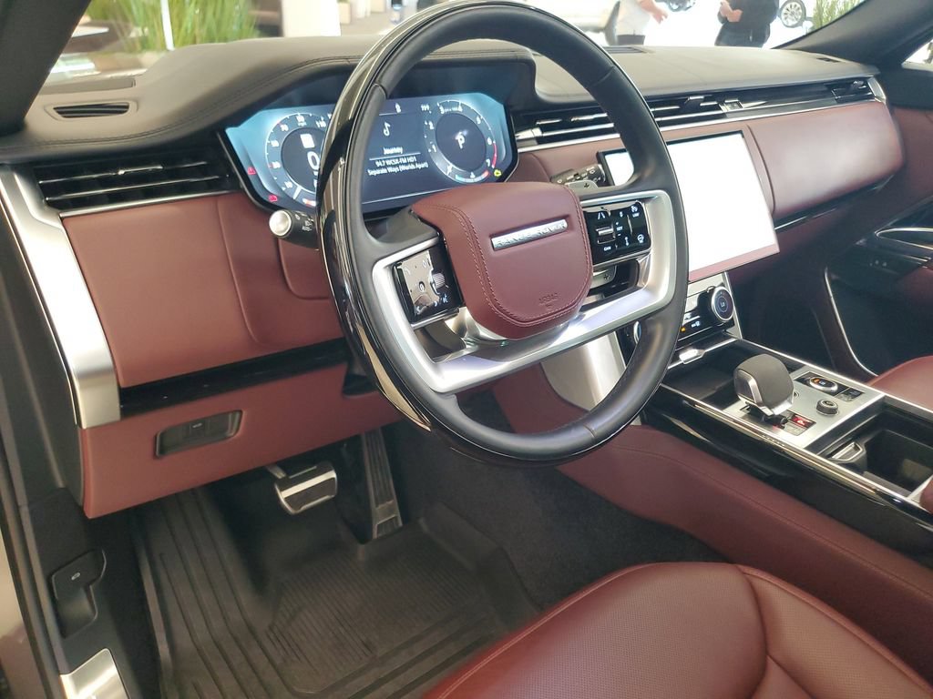 Used 2023 Land Rover Range Rover SE AWD/4WD image 15