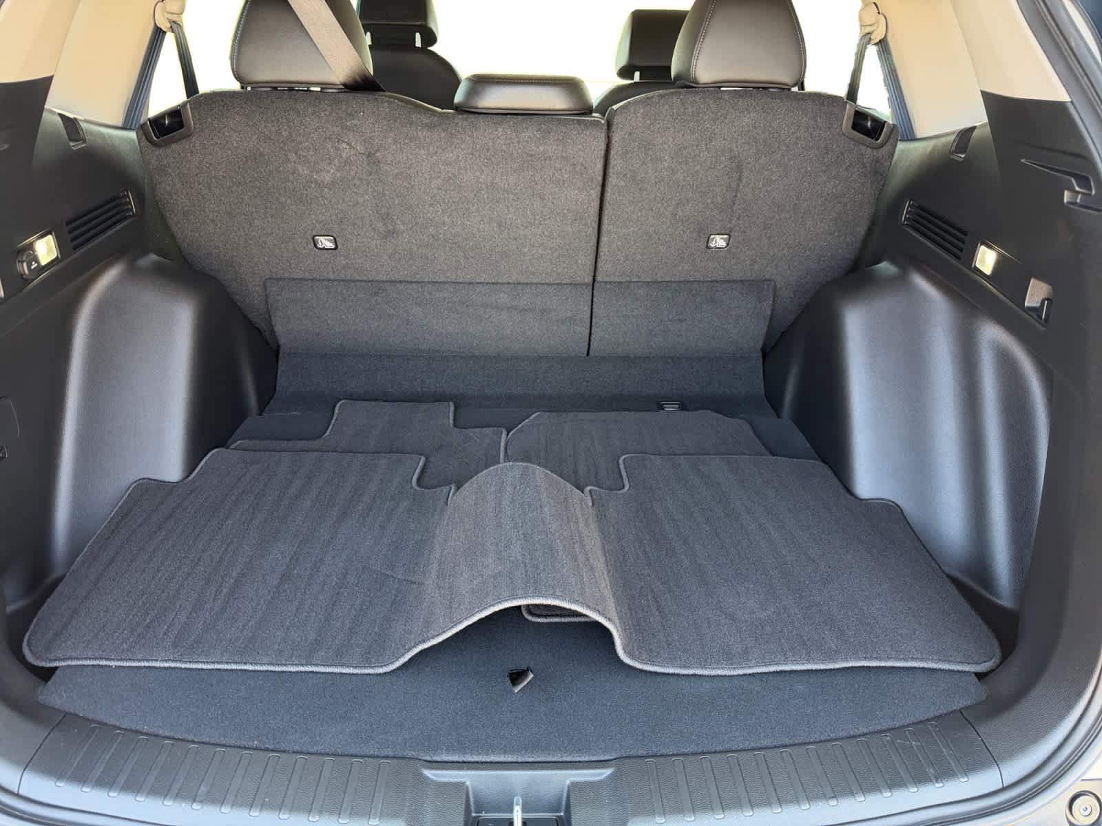 Used 2025 Honda CR-V EX-L image 4