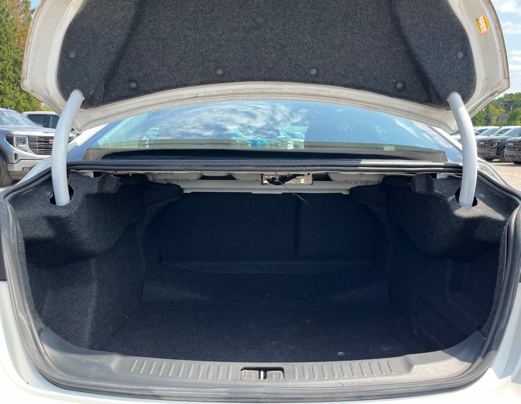 Used 2013 Chevrolet Malibu LT w/ Power Convenience Package FWD image 14