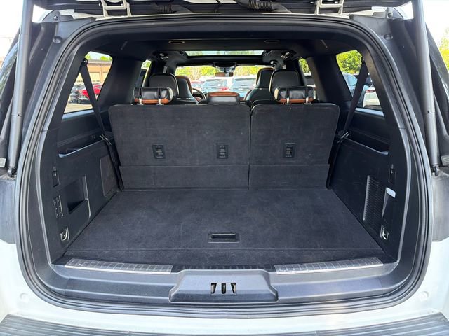 Used 2021 Lincoln Navigator L Reserve w/ Luxury Package AWD/4WD image 18