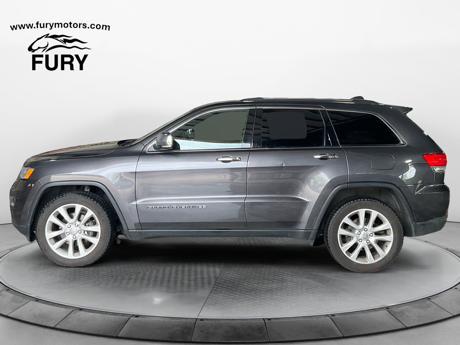 Used 2017 Jeep Grand Cherokee Limited w/ Trailer Tow Group IV AWD/4WD image 6