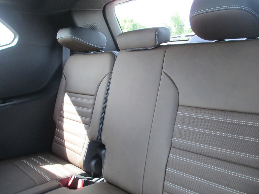 New 2026 GMC Acadia Denali Ultimate AWD/4WD image 14