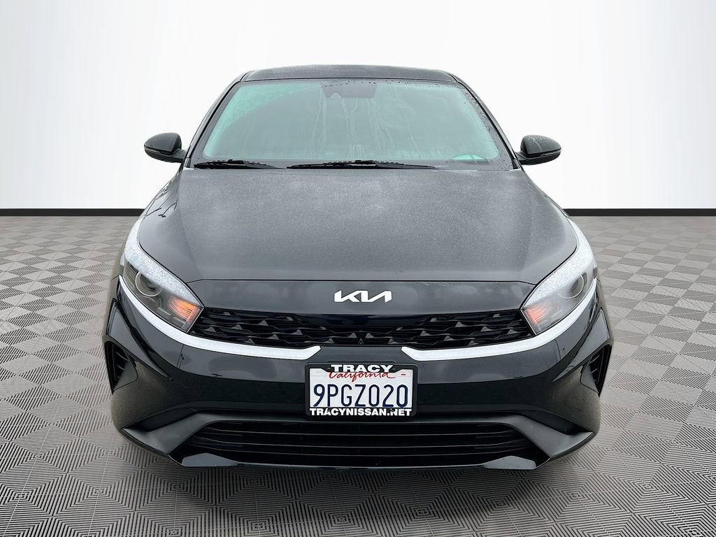 Used 2024 Kia Forte LXS w/ LXS Technology Package image 2