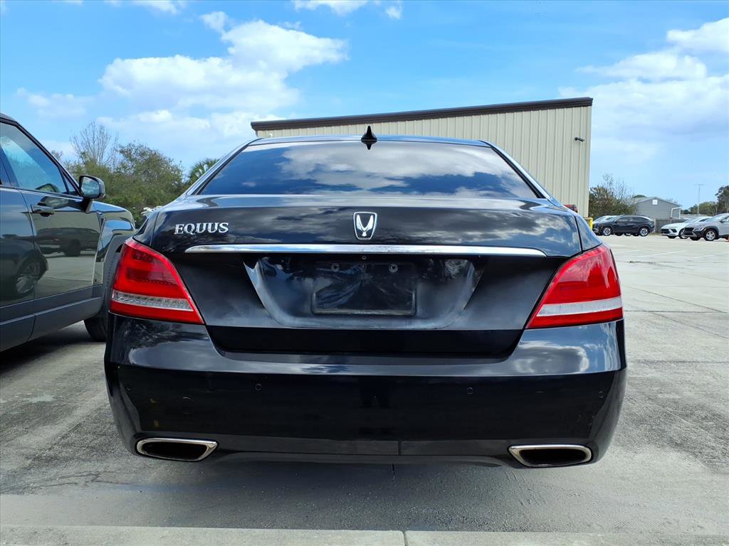 Used 2016 Hyundai Equus Signature image 8