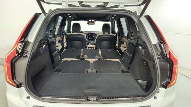 New 2026 Volvo XC90 T8 Plus w/ Protection Package Premier AWD/4WD image 44