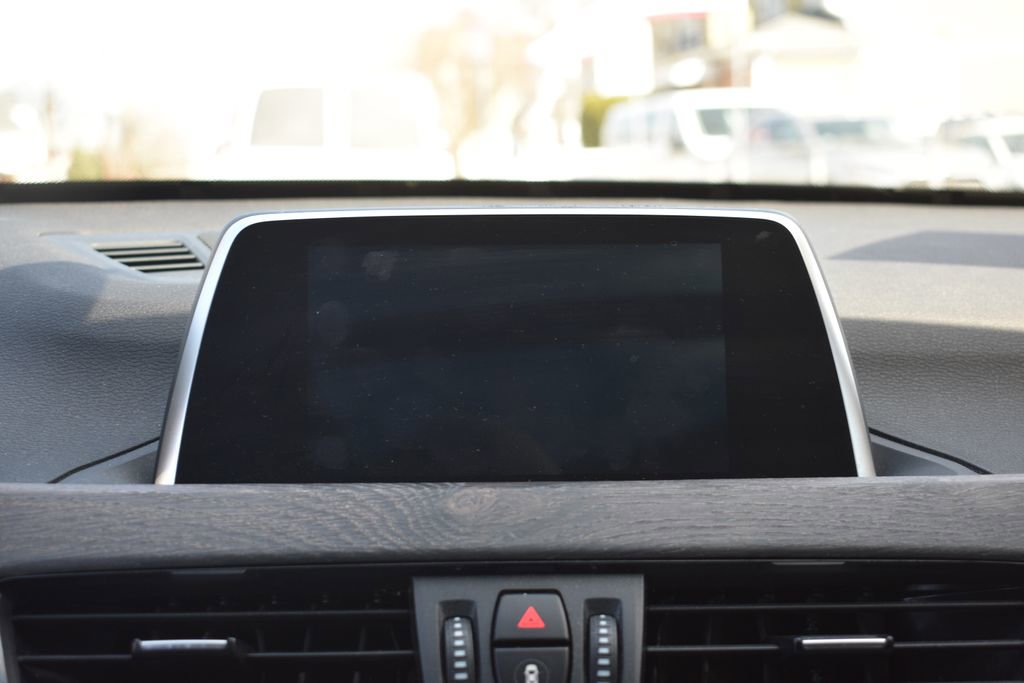 Used 2019 BMW X1 xDrive28i w/ Convenience Package image 16