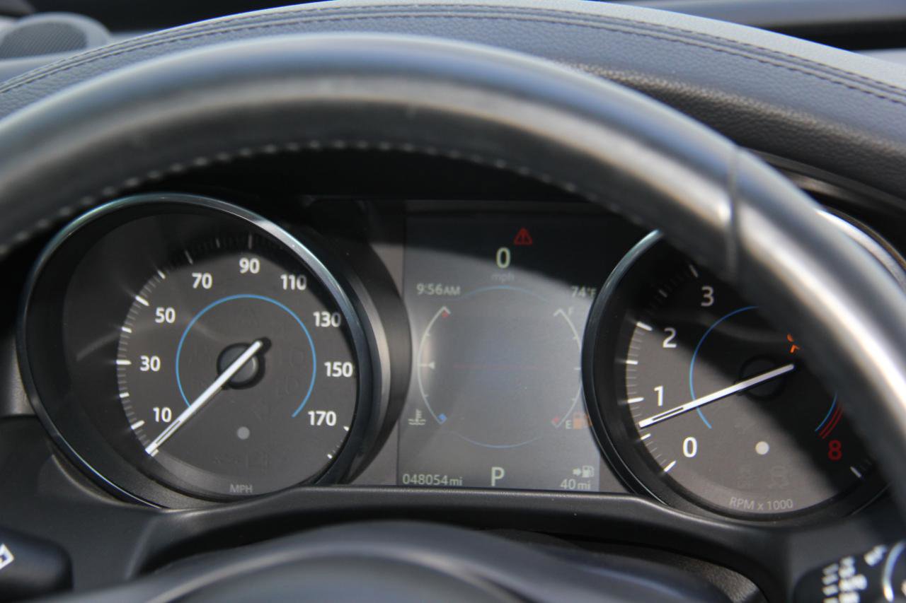 Used 2016 Jaguar XF Prestige RWD image 14
