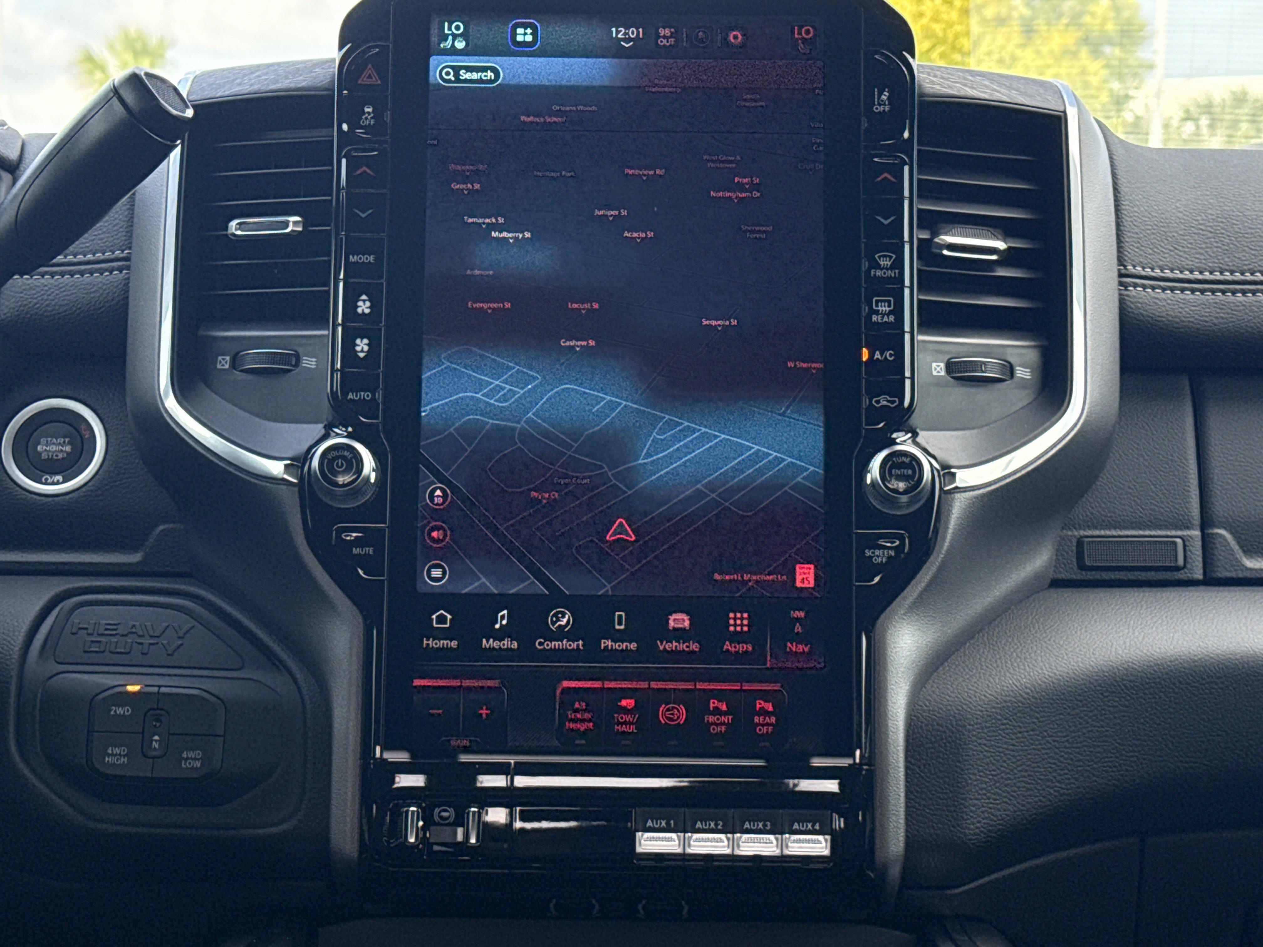 New 2026 RAM 3500 Laramie AWD/4WD image 26
