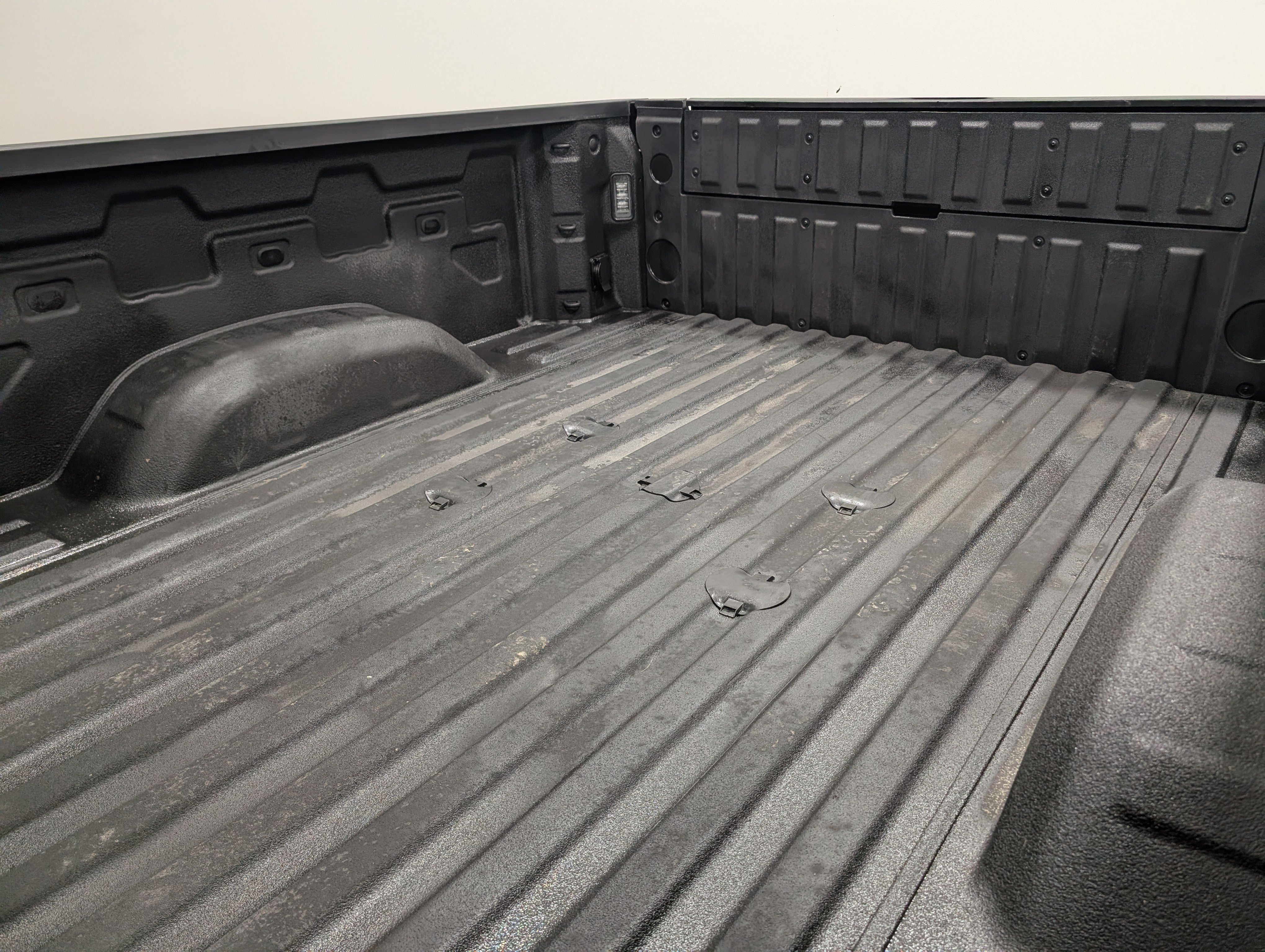 Used 2024 GMC Sierra 3500 Denali Ultimate AWD/4WD image 10
