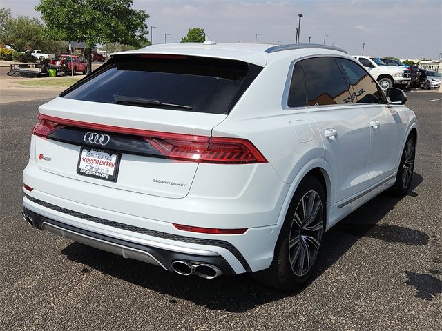 Used 2023 Audi SQ8 Premium Plus w/ Executive Package image 4