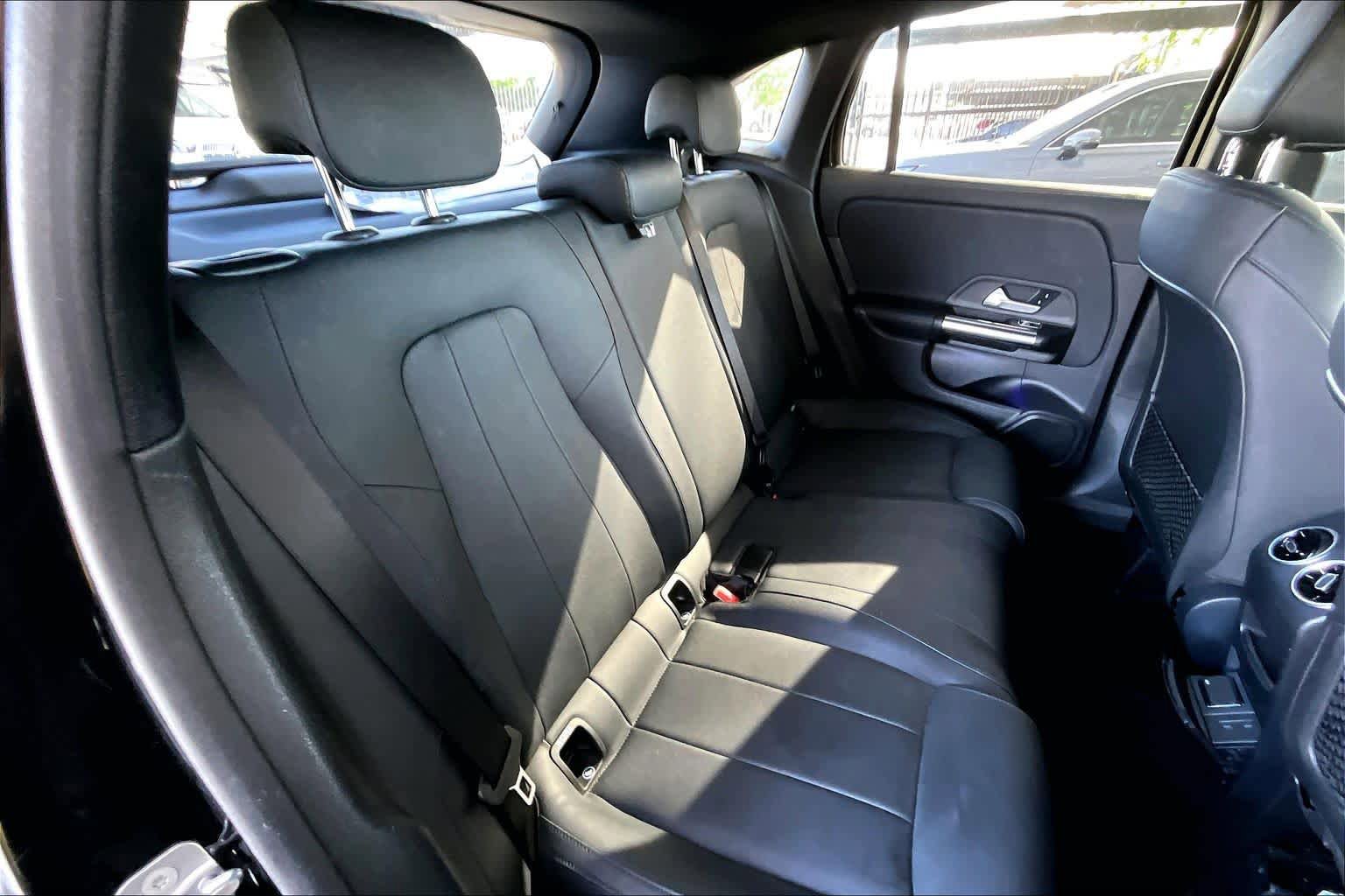 Certified 2023 Mercedes-Benz GLA 250 4MATIC w/ Premium Package image 20