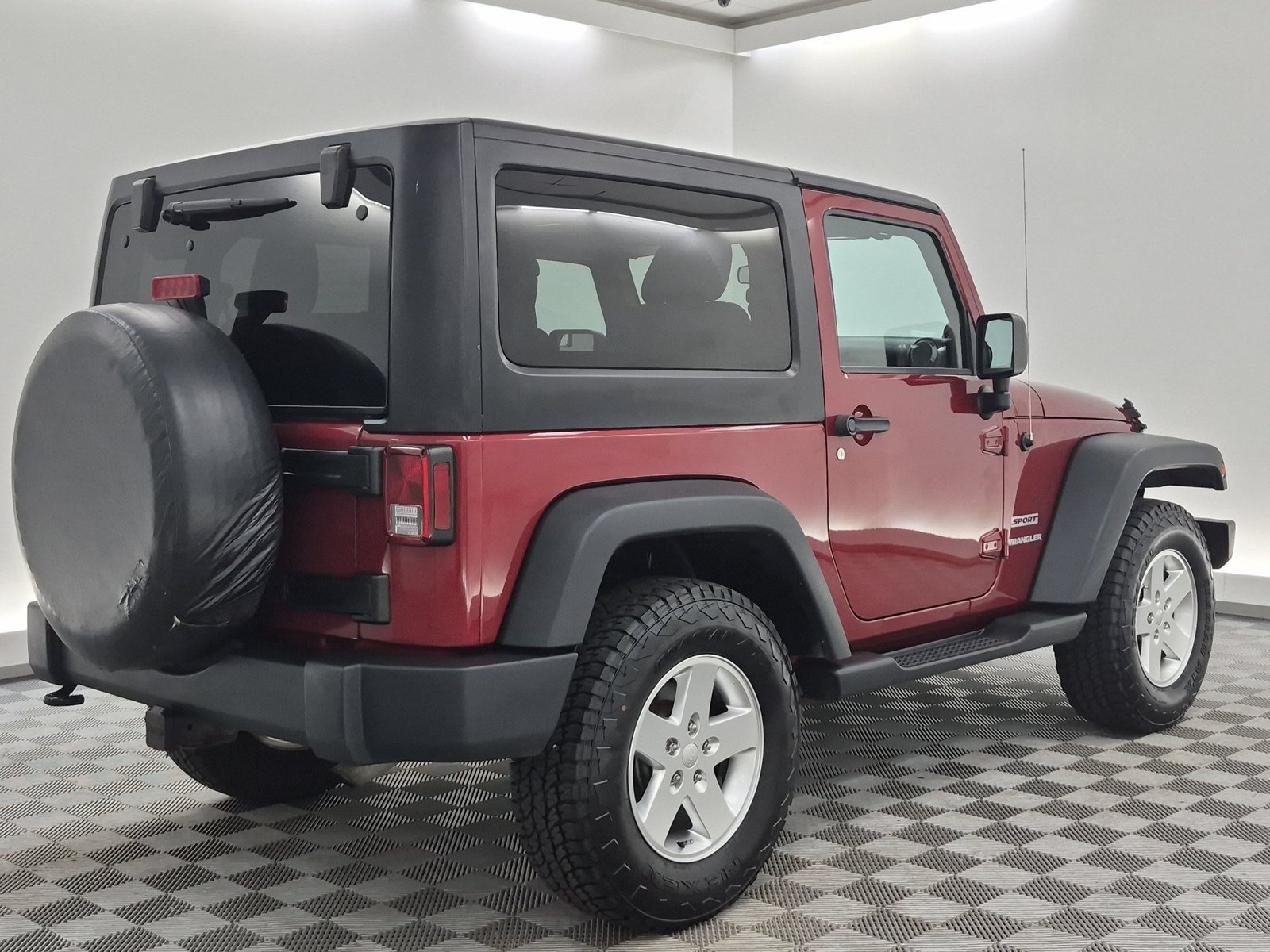 Used 2012 Jeep Wrangler Sport AWD/4WD image 9