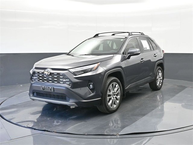 Used 2023 Toyota RAV4 Limited image 1