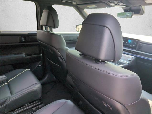 Certified 2025 Hyundai Santa Fe Calligraphy image 22