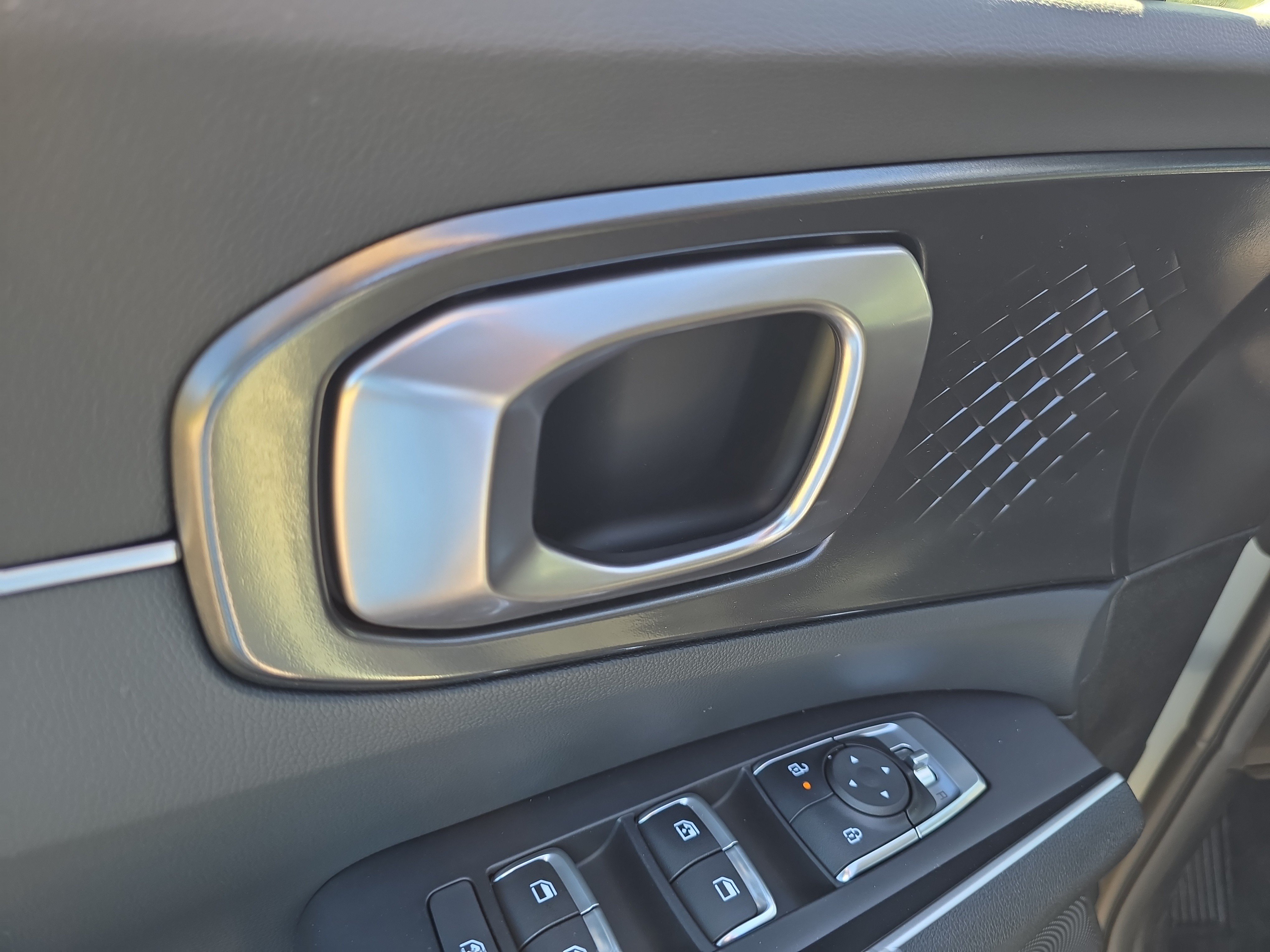 New 2026 Kia Sorento LX FWD image 18
