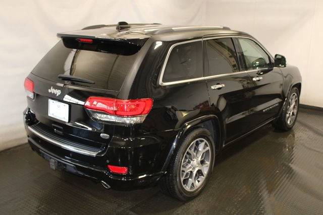 Used 2021 Jeep Grand Cherokee Overland AWD/4WD image 4