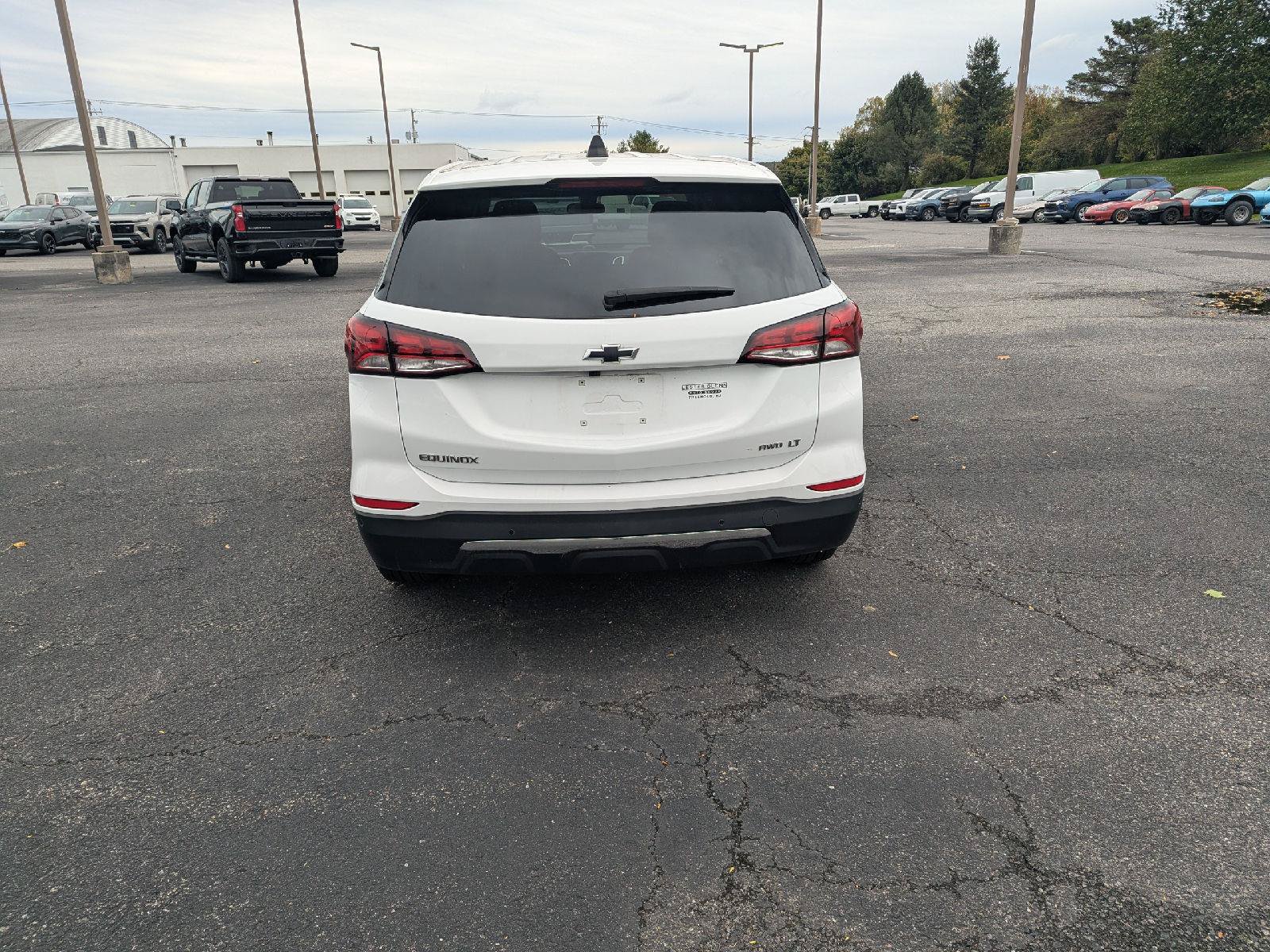 Used 2024 Chevrolet Equinox LT w/ LPO, Floor Liner Package AWD/4WD image 7