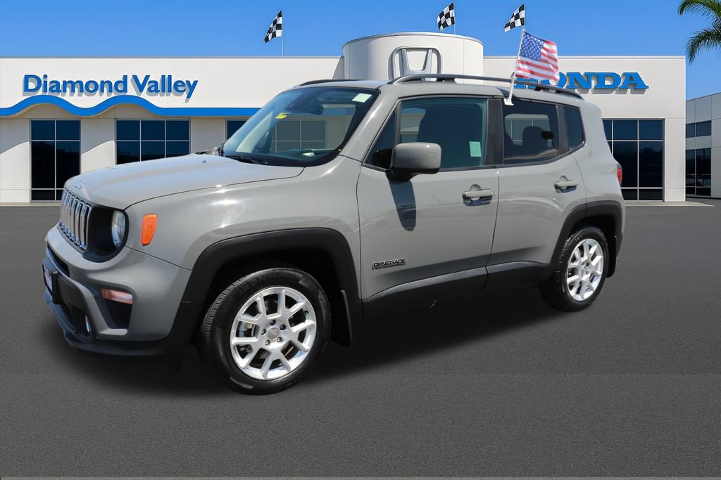 Used 2021 Jeep Renegade Latitude FWD image 3