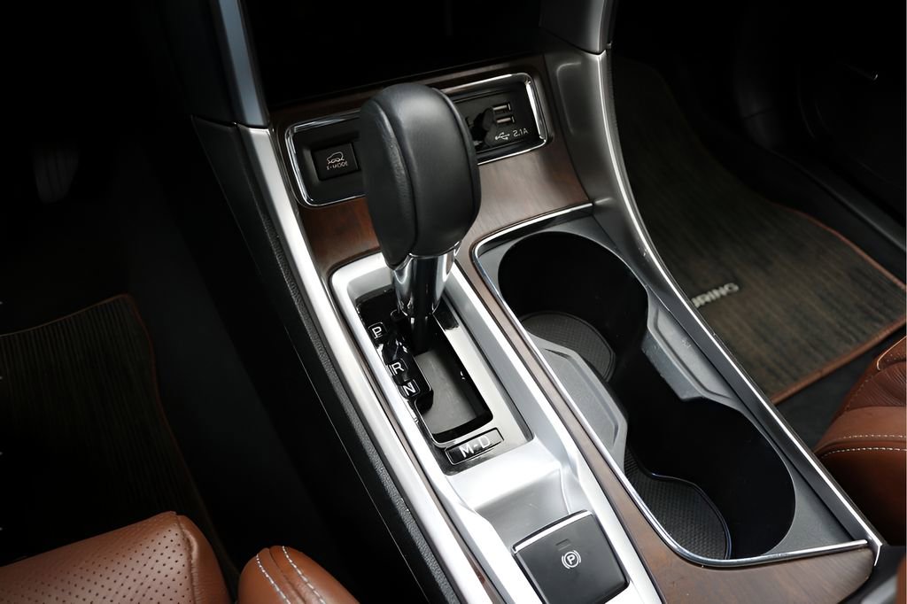 Used 2022 Subaru Ascent Touring AWD/4WD image 26