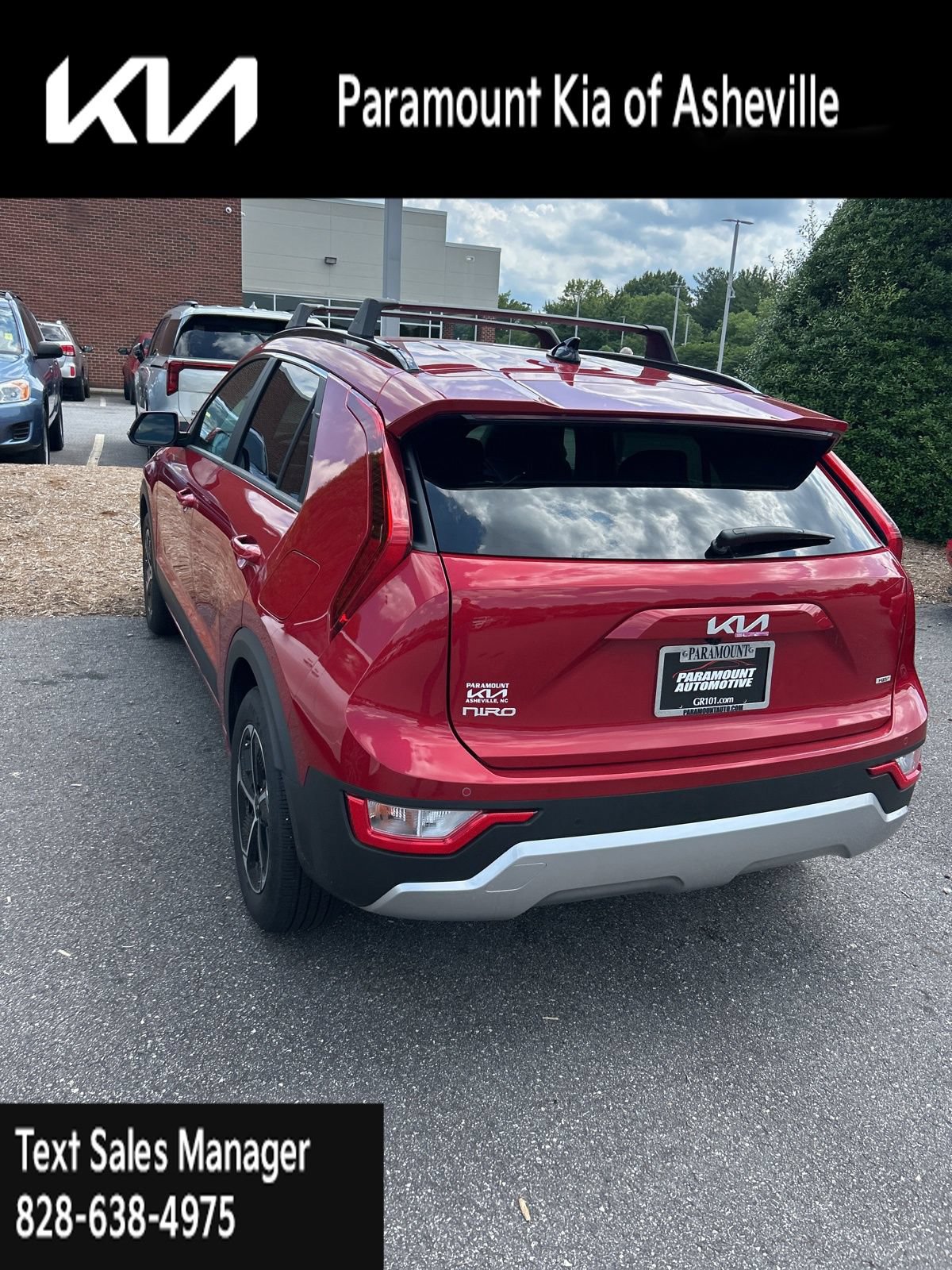 Certified 2025 Kia Niro EX FWD image 11