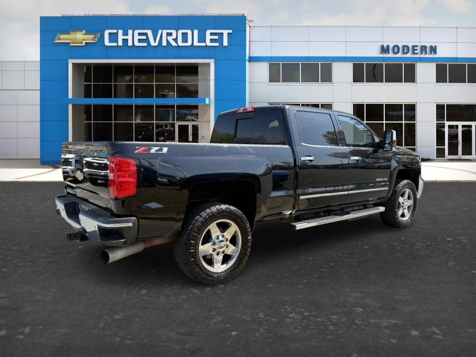 Used 2019 Chevrolet Silverado 2500 LTZ w/ Duramax Plus Package image 5