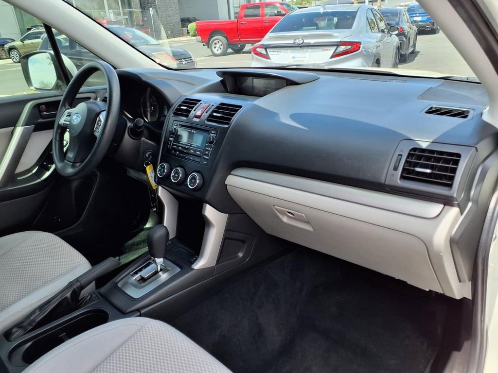 Used 2015 Subaru Forester 2.5i Premium image 17