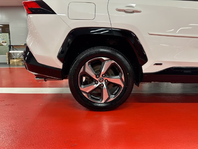 Certified 2023 Toyota RAV4 SE w/ Weather & Moonroof Package AWD/4WD image 29