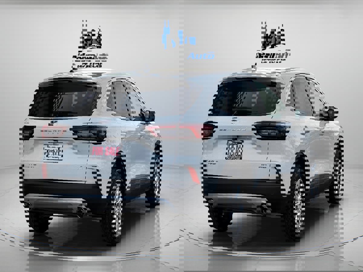 Used 2023 Ford Escape Active w/ Tech Pack #2 image 4