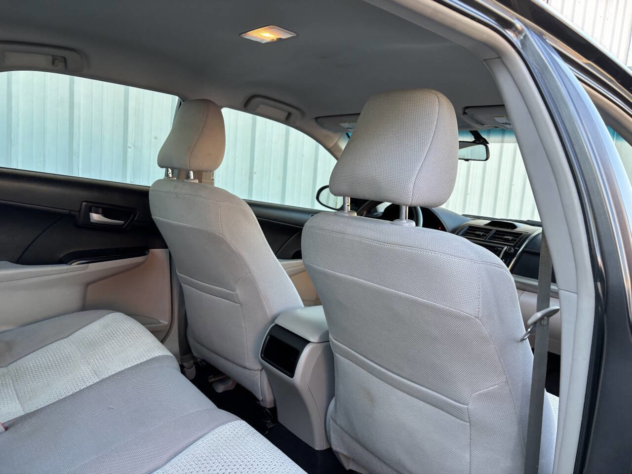 Used 2013 Toyota Camry LE image 44