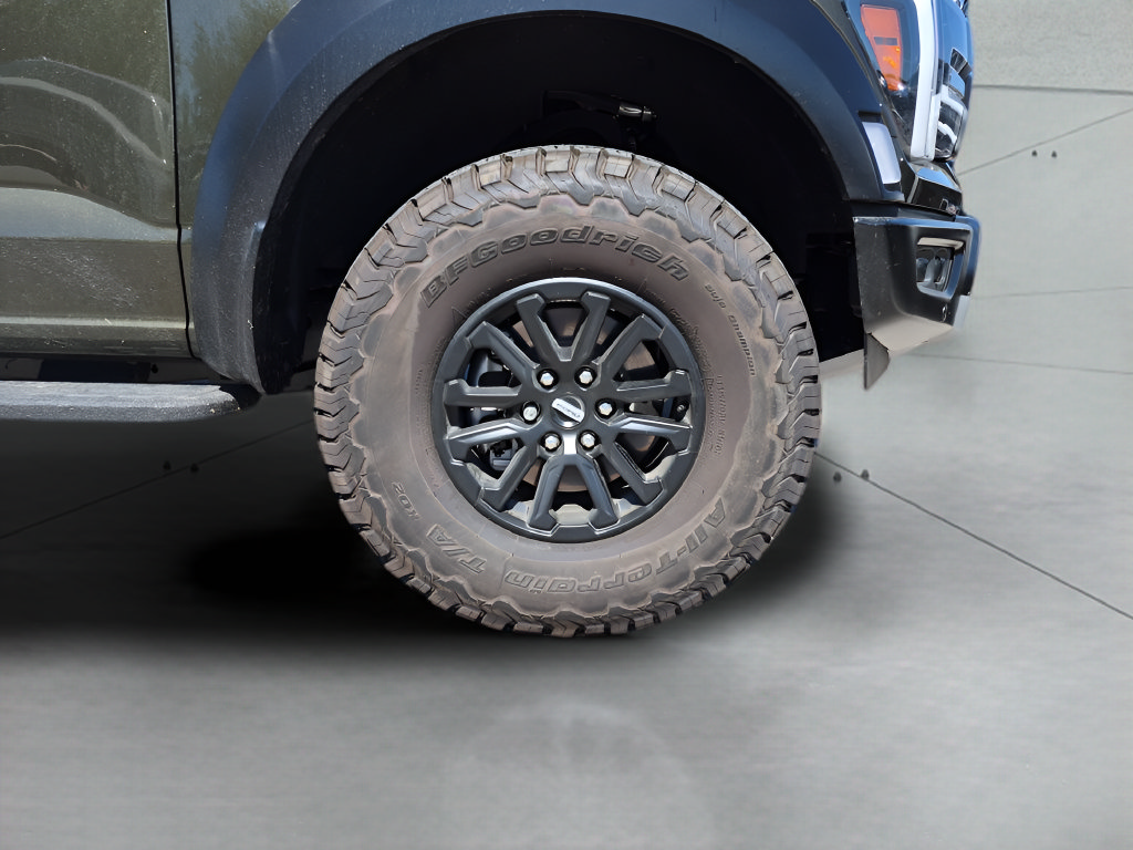 Used 2026 Ford F150 Raptor AWD/4WD image 13