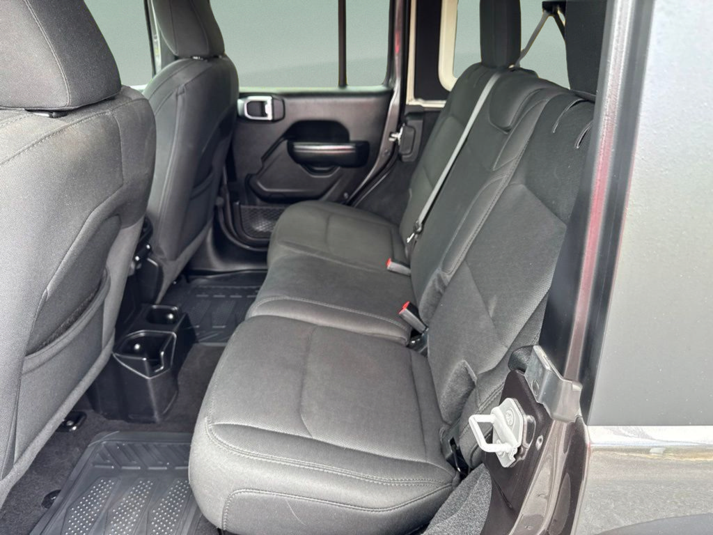 Used 2020 Jeep Wrangler Unlimited Sport AWD/4WD image 11
