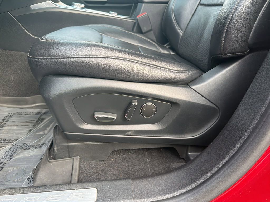 Used 2020 Ford Explorer Limited w/ Class III Trailer Tow Package image 14