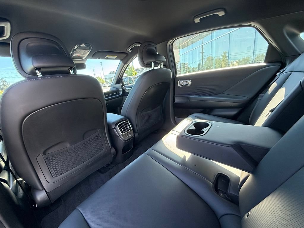 Certified 2025 Hyundai Ioniq 6 SEL AWD/4WD image 15