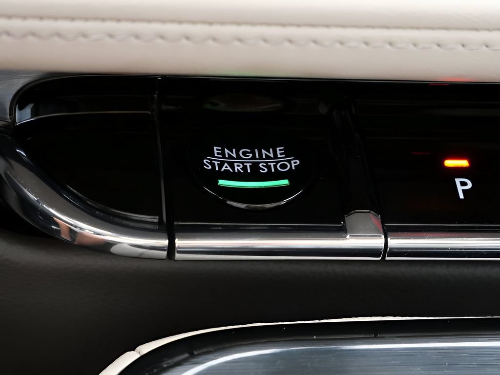 Certified 2023 Lincoln Nautilus Reserve w/ Luxury Package AWD/4WD image 24