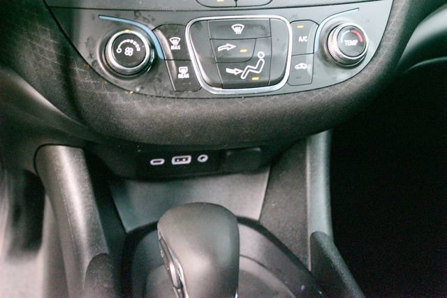 Used 2022 Chevrolet Malibu LS FWD image 18