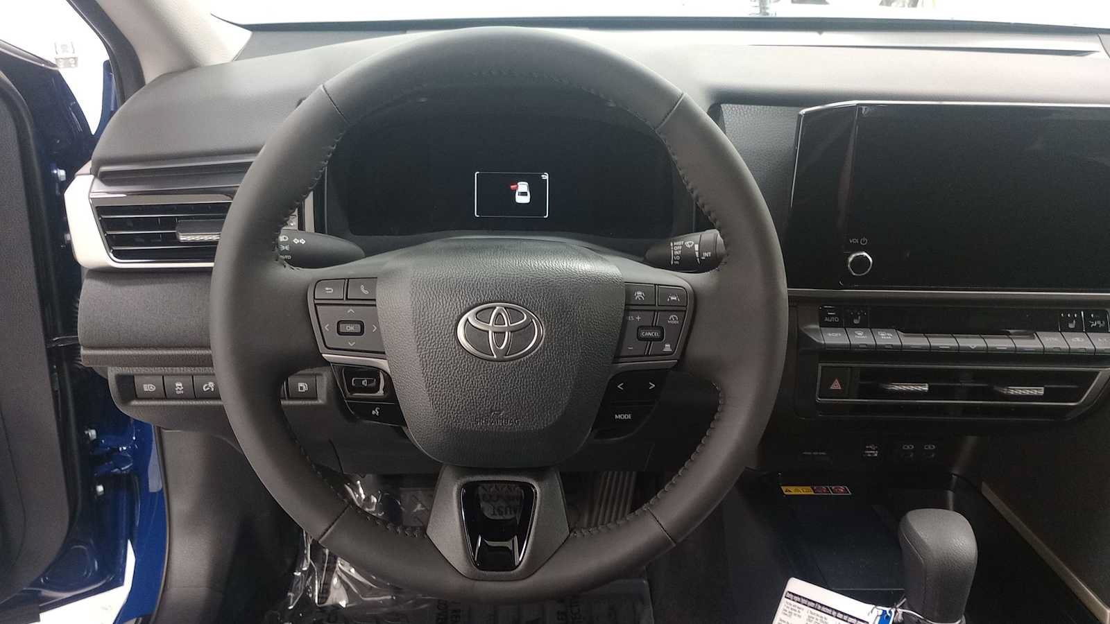 New 2025 Toyota Camry LE w/ Convenience Package AWD/4WD image 16
