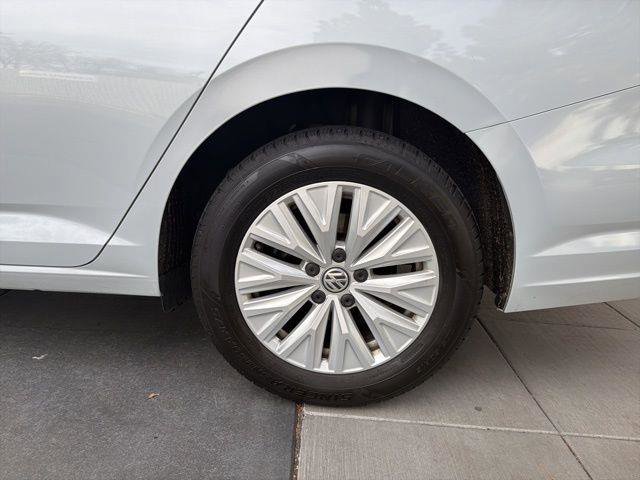 Used 2019 Volkswagen Jetta S image 16